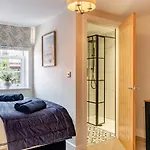 2 Bed In Oc-h32509