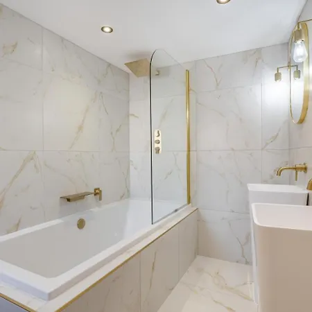 2 Bed In Oc-h32509