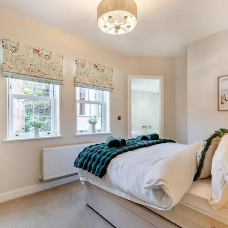 2 Bed In Oc-h32509