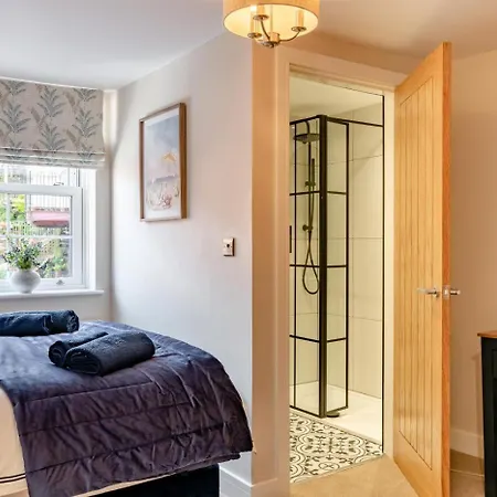 2 Bed In Oc-h32509
