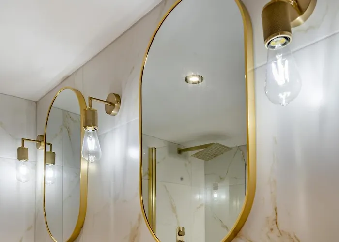 2 Bed In Oc-h32509 * Whitby