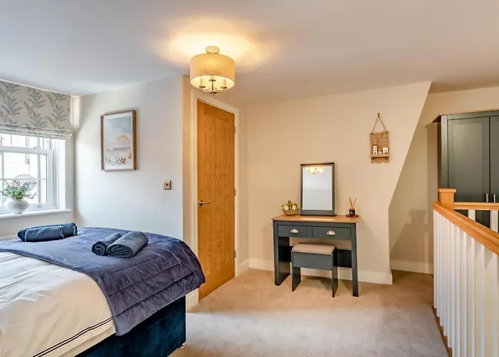 Hébergement de vacances 2 Bed In Oc-h32509